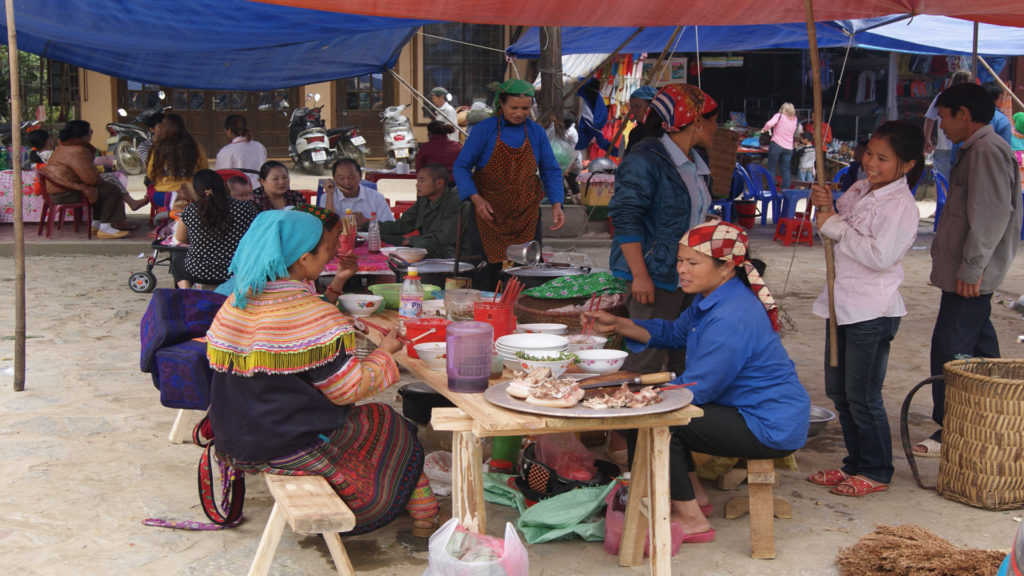 Food-Stall-Bac-Ha-Market